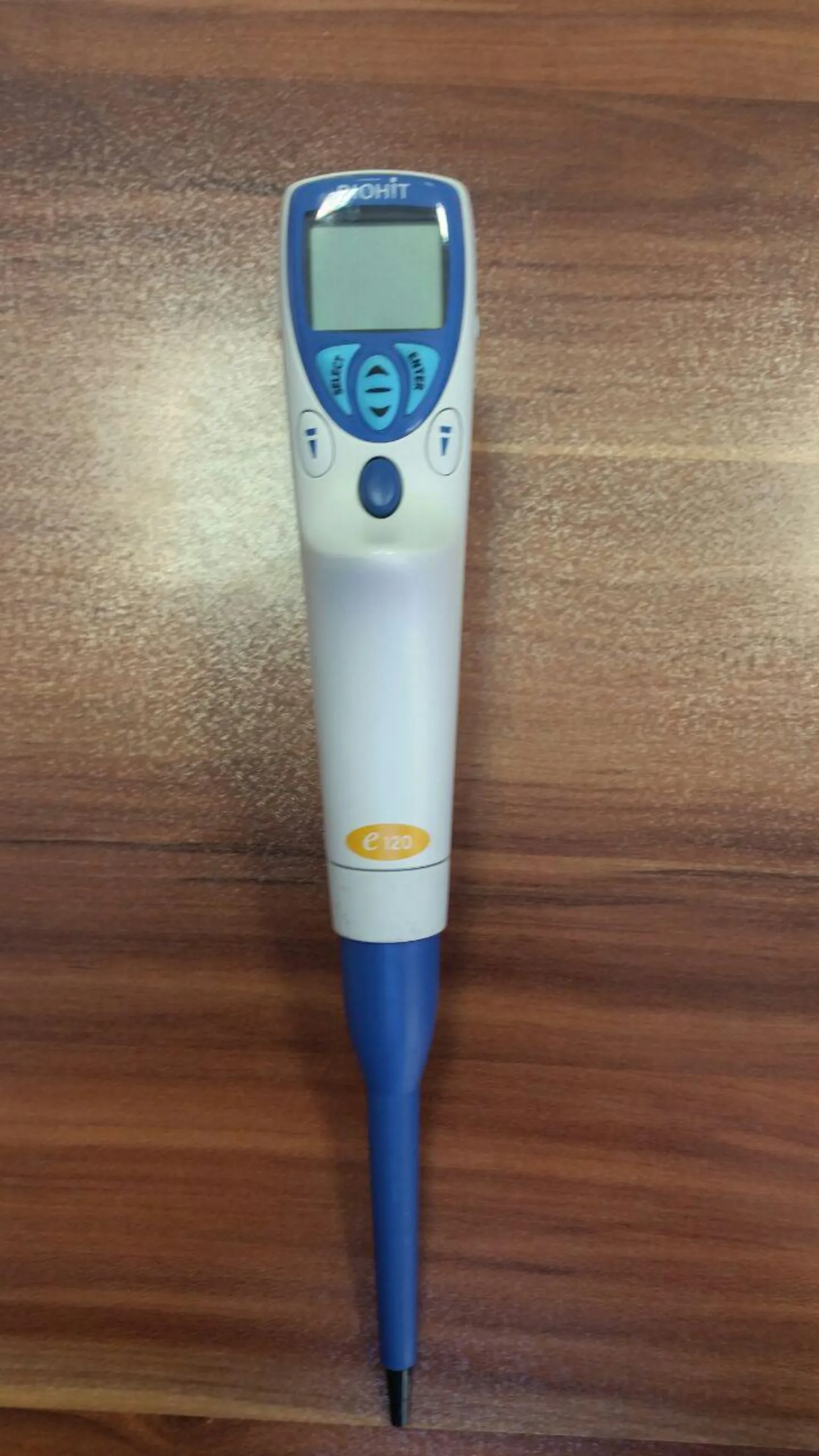 سمپلر متغیر دیجیتالی آلمانی 